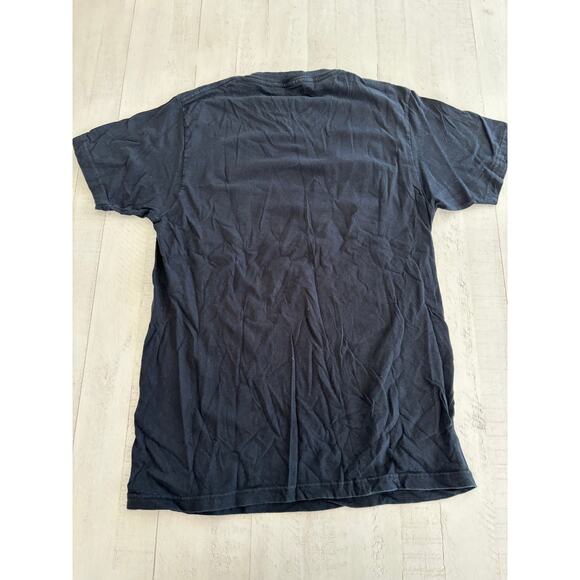 Attack on Titan Captain Levi graphic t-shirt Size Small Crunchy Roll Anime - Picture 4 of 4